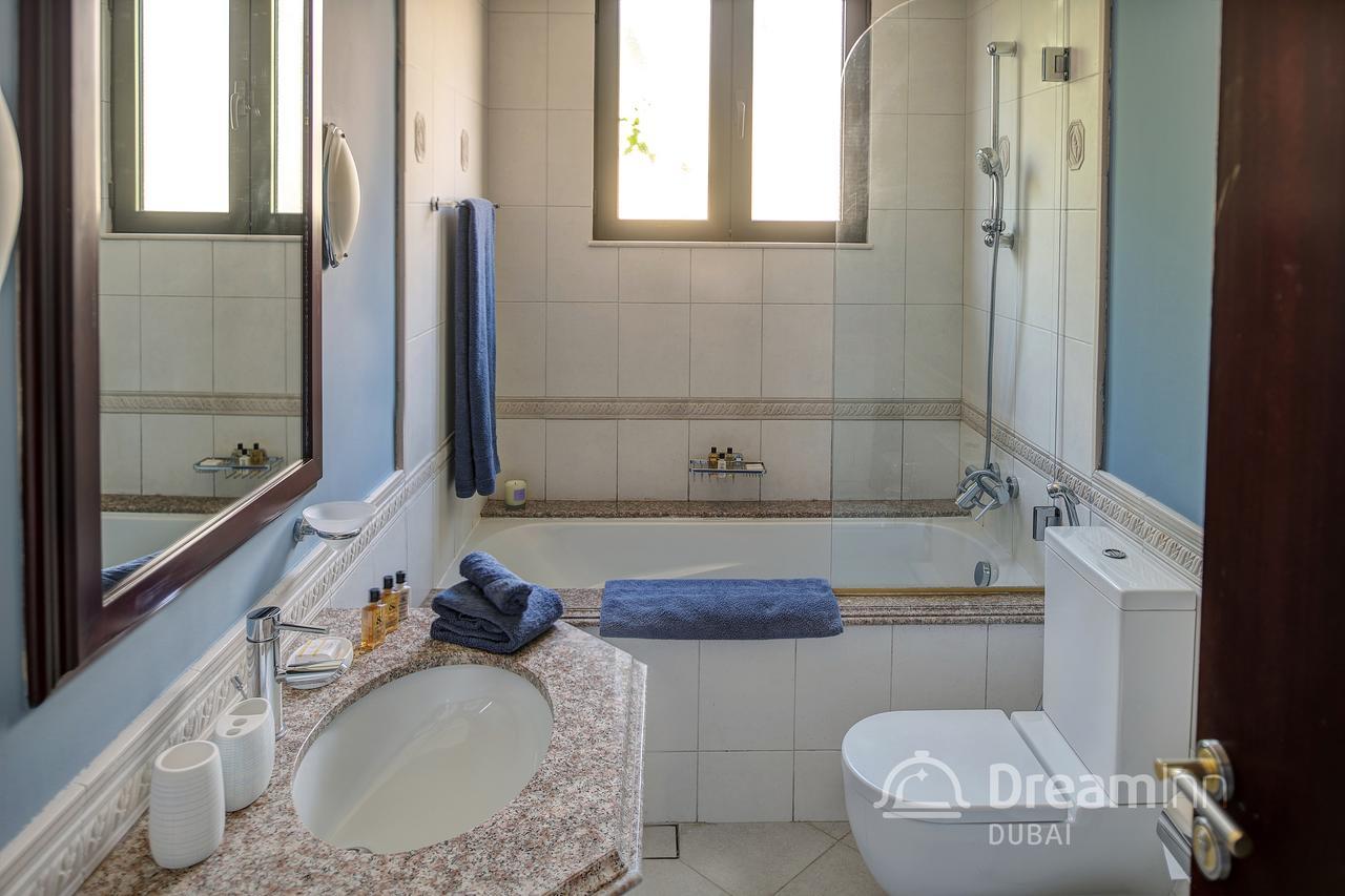 Dream Inn - Luxury Palm Beach Villa Дубай Экстерьер фото